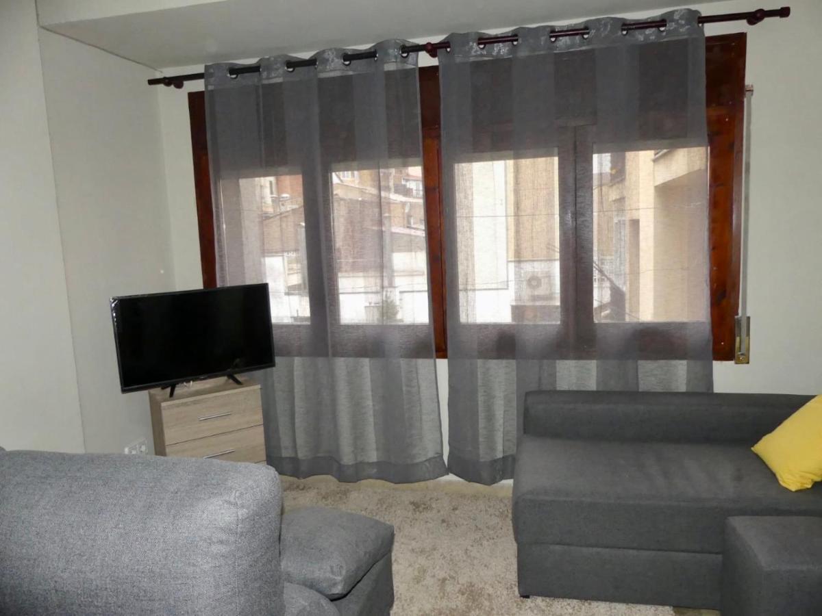 Apartament Encantador Al Centre De Vic Aptgarbi Екстер'єр фото